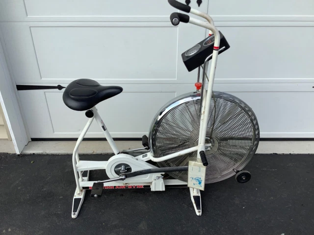SCHWINN AIRDYNE EXERCISE BIKE Great For Rehab, Display, Local Pick Up New Jersey
