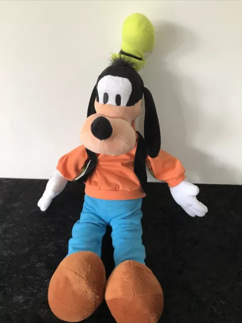 DISNEY large 22” GOOFY TOY SOFT PLUSH Lovely Item