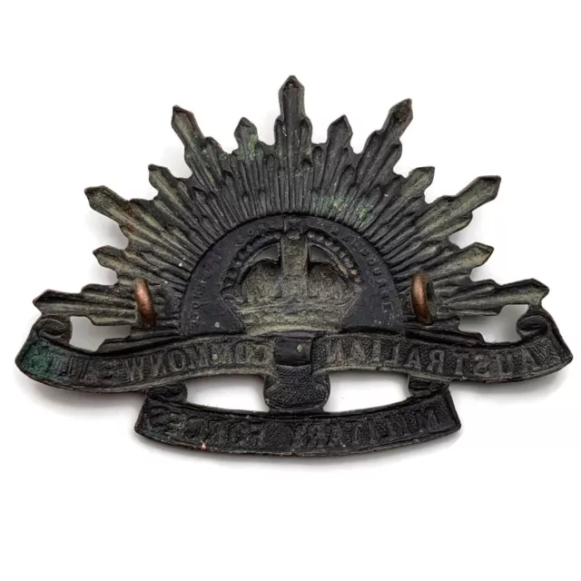 WW1 Australian Army Division Commonwealth Military Forces Cap Badge - Australia 2