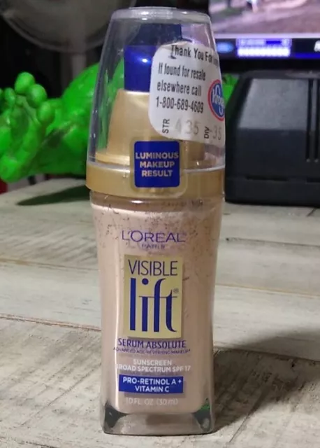 L'Oreal Paris Visible Lift Serum Absolute Liquid Foundation SPF17 Soft Ivory
