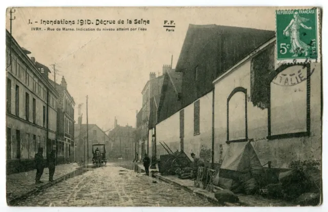 Cpa 94 - Ivry - Inondations 1910 - Decrue De La Seine - Rue De Marne