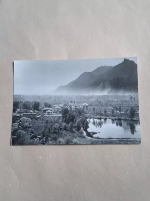 Cartoline: Novaretto Scorcio Panoramico Con Laghetto -Non Viaggiata -F/G -Colori