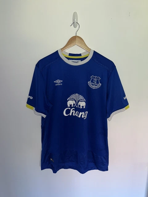 Everton mens XL home shirt 2016/2017 short sleeved, football jersey, Umbro