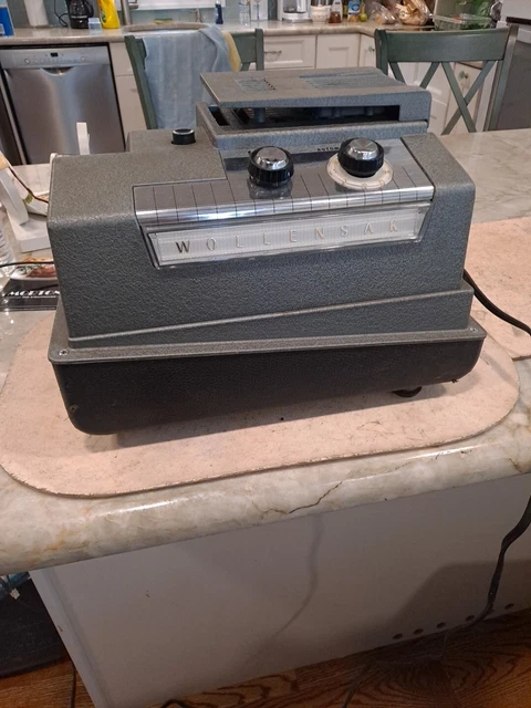 VTG FUJIMOTO PHOTO Lucky Flexlide 35 Slide Projector -Japan (D2