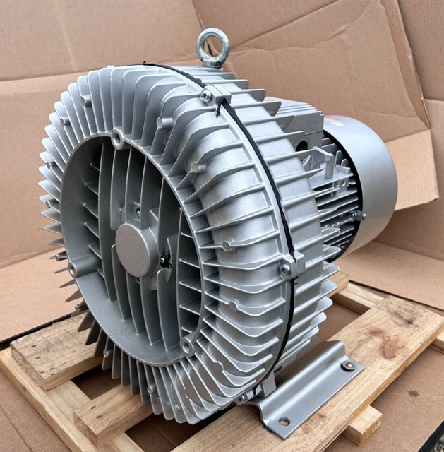 AIRTECH 500 CFM, 11.50 HP Vacuum/Pressure Regenerative Blower 3BA1830-7AT26-T