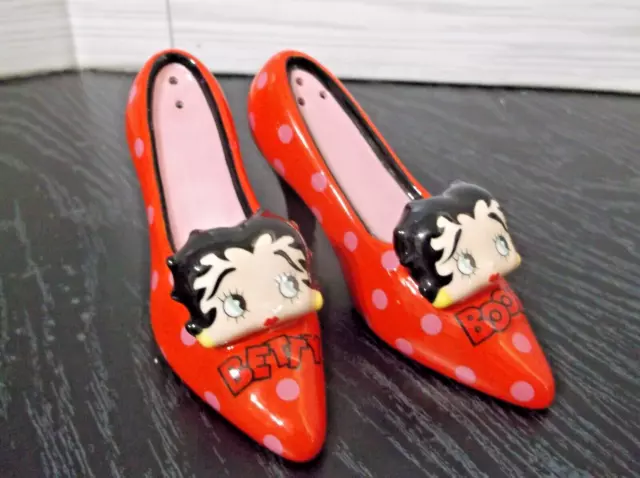 Betty Boop High Heels Salt n Pepper Shakers