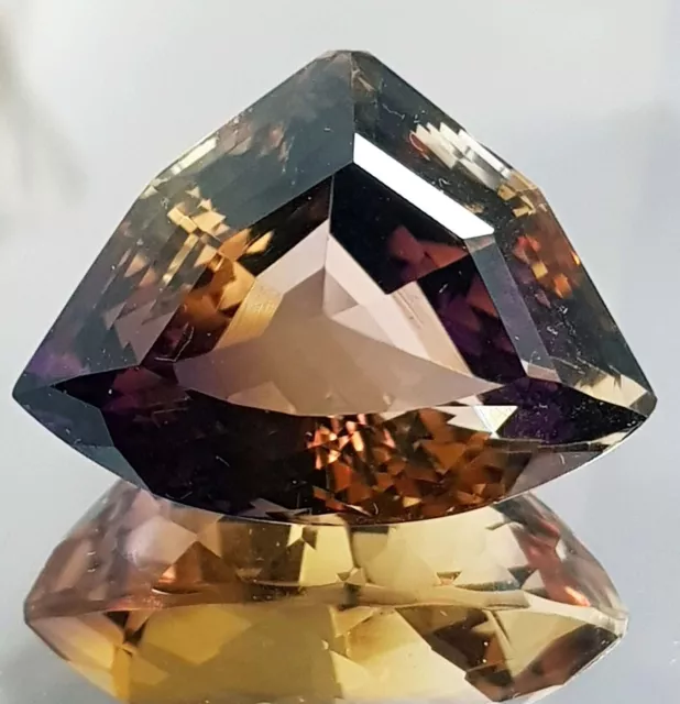 Ametrine 30 Carat Natural Bolivian Bi-Color Trillion Fancy Shape Loose Gemstone