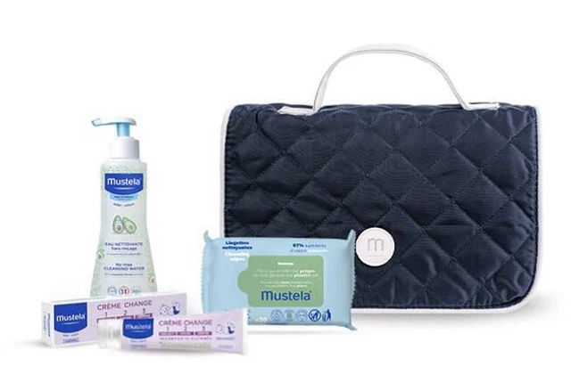 Mustela vanity set