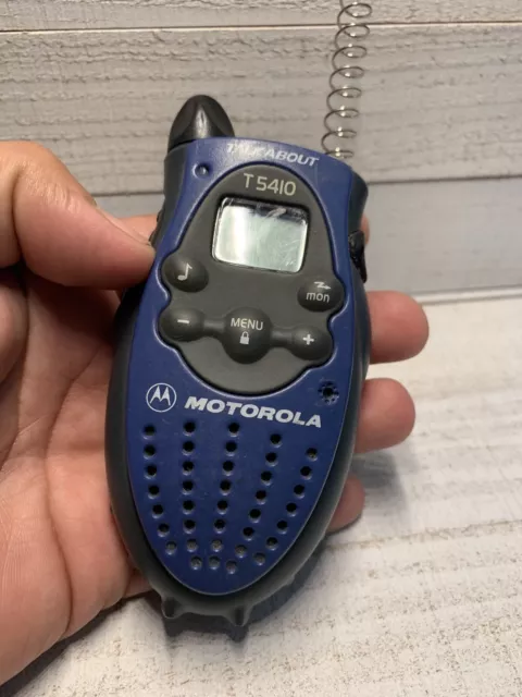 Motorola Talkabout T5410 Walkie Talkie Two-Way Radio Blue Read Description