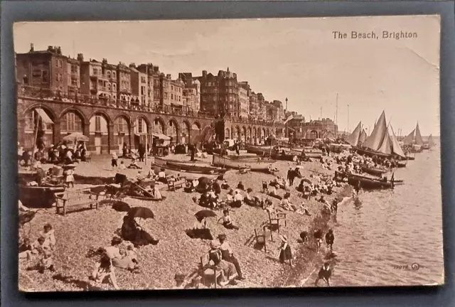Brighton Postcard 1912 Busy Beach Benches At Water Line Sussex