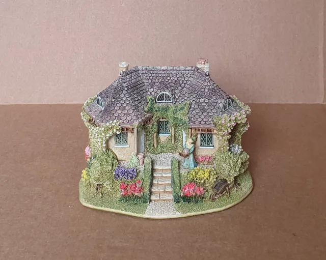 Swiss Cottage By Lilliput Lane