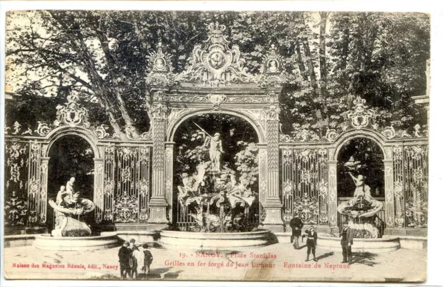 CP 54 MEURTHE-ET-MOSELLE - Noncy - Place Stanislas - Grilles en Fer Forgé