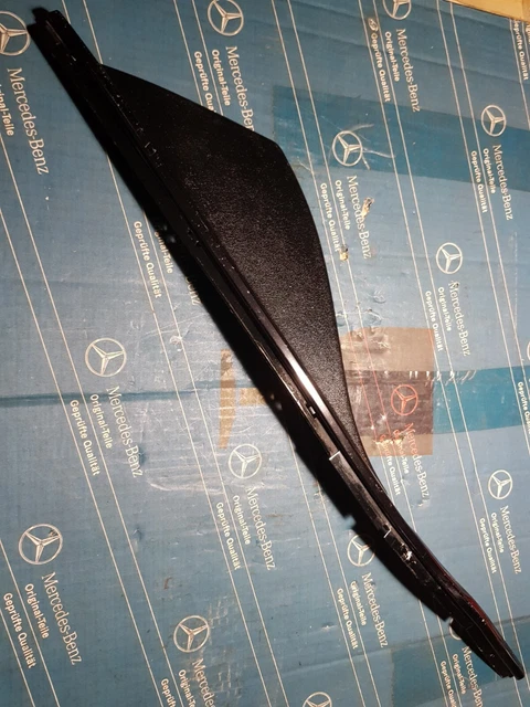 Panneau De Coffre Arrière Mercedes W124 – Revêtement D'origine OEM 1246942425, Noir