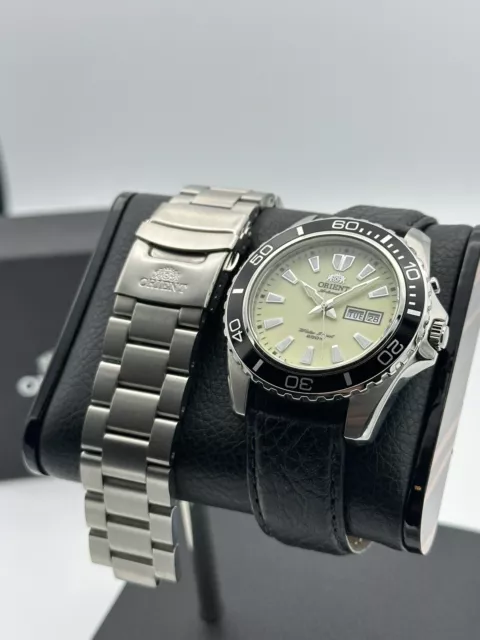 Orient mako xl dial luminoso 2025