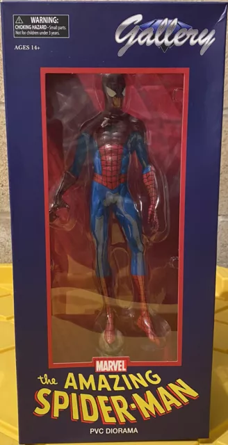 NEW Marvel Gallery Amazing Spider-Man 9” Statue PVC Diorama Diamond Select NiB