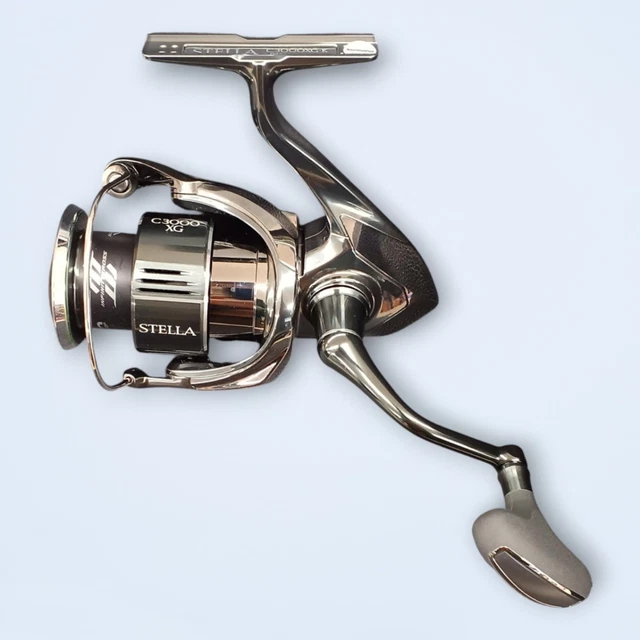 SHIMANO 22 STELLA C3000XG Spinning Reel for Sea Bass Fishing