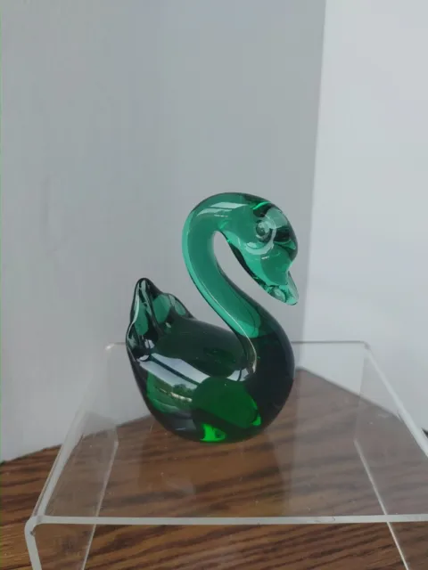 Swan Art Glass Emerald Green Figurine Paper Weight 3" Tall Vintage