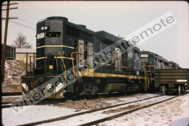 Original Slide Seaboard Coast Line SCL 1317 EMD GP30 Joliet ILL 4-86