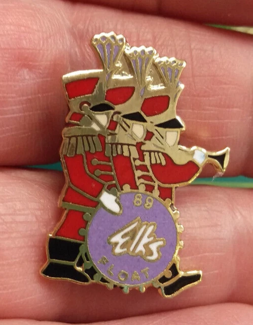 Elks Club Pin - Vintage BPOE 89 Elks Float marching band 1" tall lapel pinback