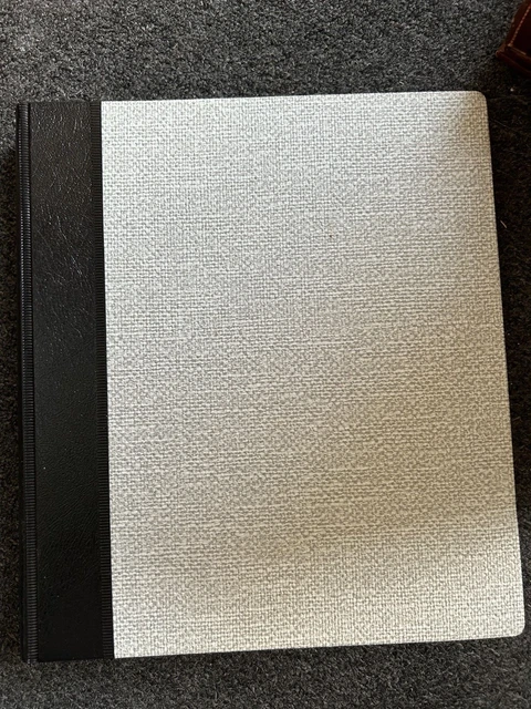 Collecta Graues Briefmarkenalbum Mit Ca. 30 Seiten (Alle Seiten Haben Halterungen)
