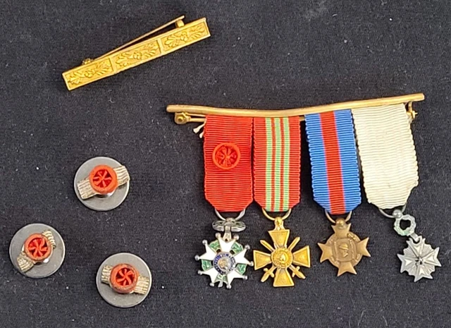 Cadre Médaille Souvenir 2ème Guerre Mondiale – Militaria Français (Occasion)