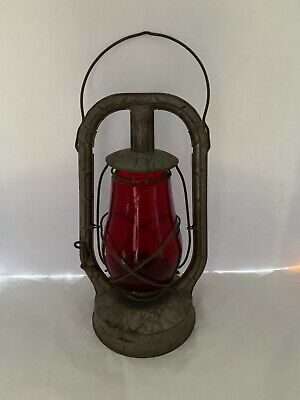 Vintage Dietz Monarch New York NY USA Lantern Fitzall Red Globe 13.5"