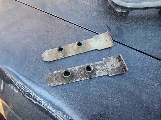MUSTANG Transmission Cross Member Mounting Tab Inserts 1999-2004 Gt Saleen Roush