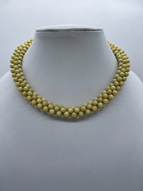 SERPENTINA naturale/Liscia/Rotonda/da 4.5MM a 6MM/17"/377.40 Cts/175..00 Dollari