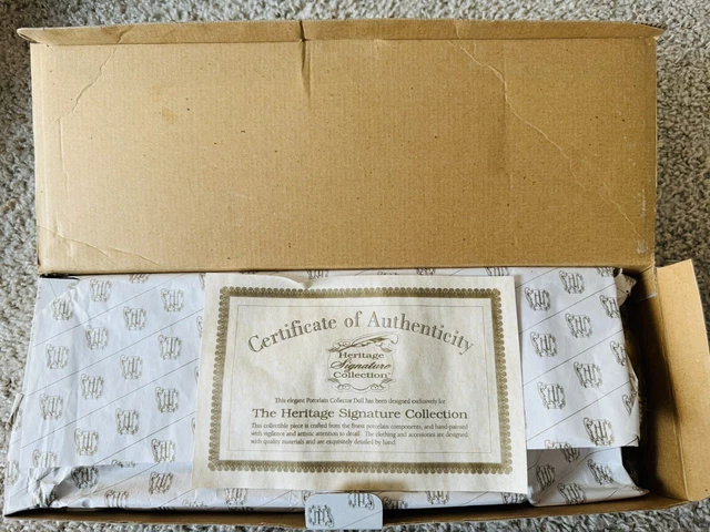 Heritage Signature Collection Doll, 2000 Millenium Doll #12238