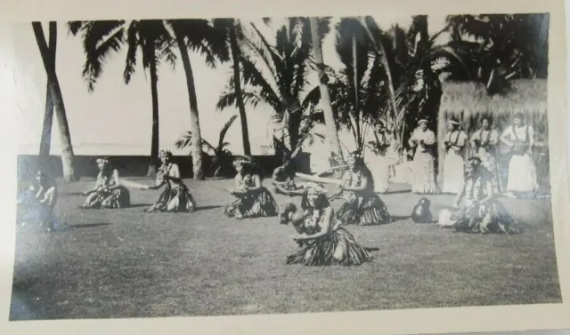 Vintage Hawaiian Dancer Dancing Sitting Down Photo (A8)