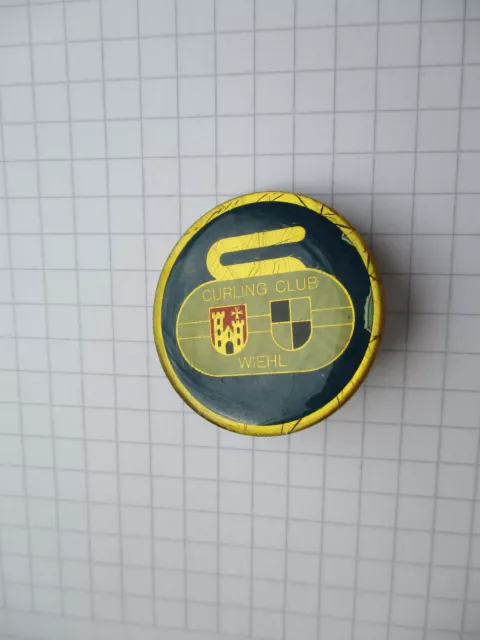 cc174) pin brooch badge Wiehl curling club curling