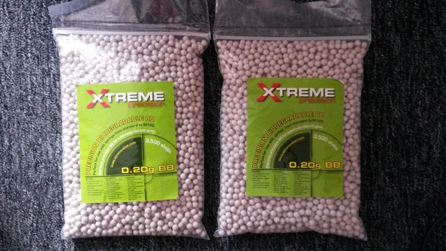 RESERVOIR 2000 Billes 0.12g Haute Qualité – Lot De 2000 Billes Pour Pistolet à Billes – Envoi Pro Rapide