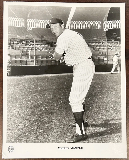 1960s Original Team Release Photo-NY Yankees Mickey Mantle 1960s Original Team Release Photo-NY Yankees Mickey Mantle