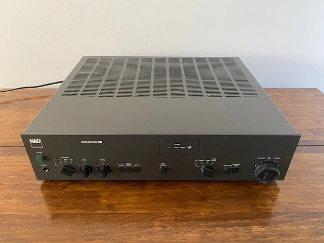 NAD C316BEE V2 Amplificateur HiFi EUR 479,94 - FR
