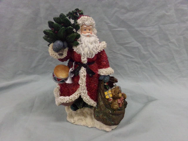 Vintage Home Interiors # 54011 Santa Carrying Christmas Tree Figurine in Box