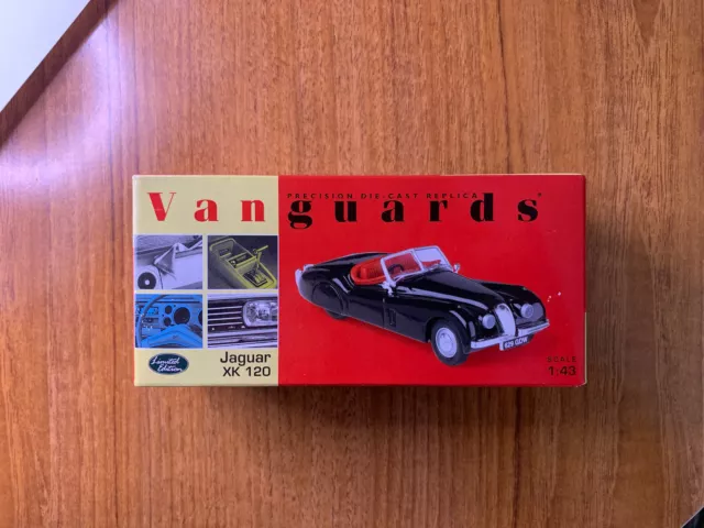 Vanguards Corgi 1:43 Jaguar XK120 Black VA05901