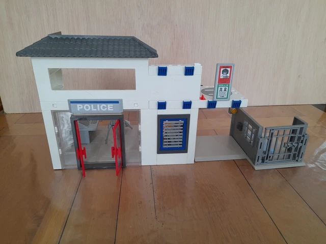 PLAYMOBIL 3957 Poste De Police Vintage 1997 – Rare Lot Complet