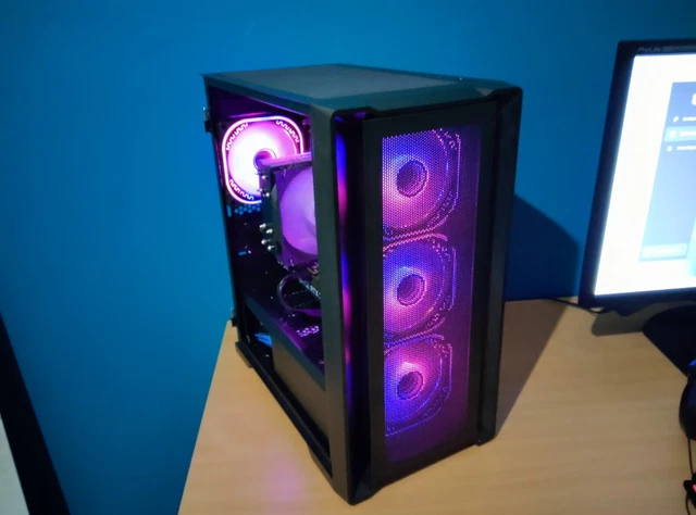 Pc gamer avec rtx 2070 (3060) avec facture et garantie Pc gamer avec rtx 2070 (3060) avec facture et garantie