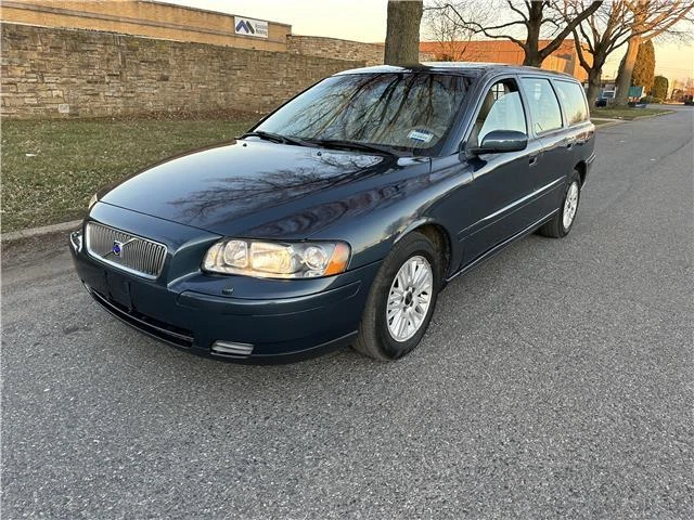 2005 Volvo V70 Wagon
