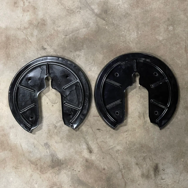 PORSCHE 356 C SC Rear Backing Plate Pair Disc Brake 1964-1965