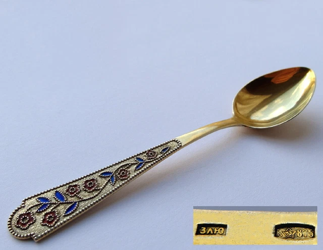 Quatre cuillères russes en argent et vermeil - Louise Antiquités