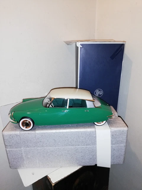 Norev - Schaal 1/12 - Citroën DS 19 - 1956