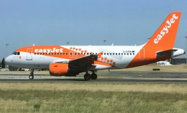 EasyJet Airbus A319 G-EZDN "Amsterdam cs" @ Lisbon - postcard