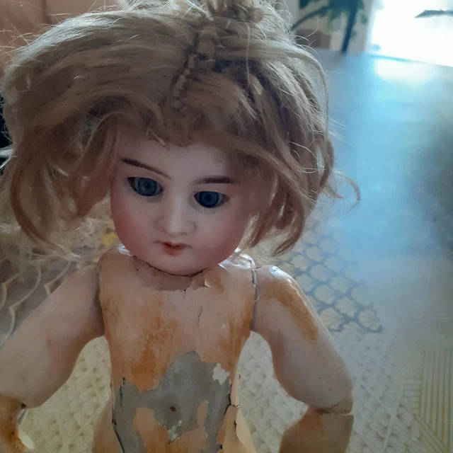 Poupée ancienne en porcelaine (Gebraucht) in Altdorf UR für CHF 115 - mit Lieferung auf