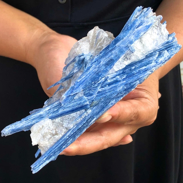 545g    Rare! Natural beautiful Blue KYANITE with Quartz Crystal Specimen Rough