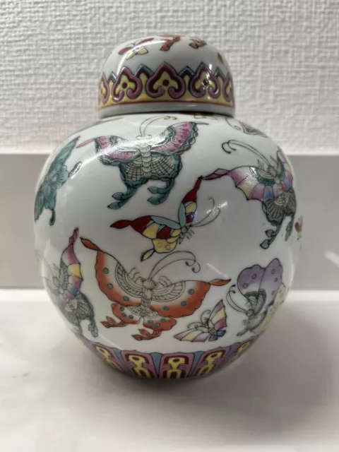 Antique Chinese Famille Verte Porcelain Ginger Jar Qi Ling