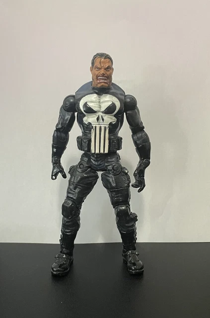 2003 Marvel Legends Urban Legends "The Punisher" Action Figure ToyBiz 6"