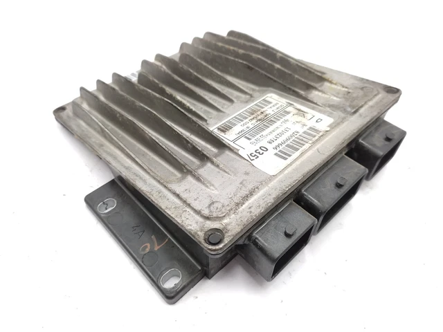 Calculateur Moteur ECU Renault Kangoo 1.5 DCI - Référence 237106319R / 0281032885, Occasion à Décoder