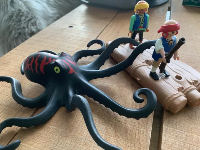 Playmobil Riesen-Krake mit Spritzfunktion + Floß mit zwei Piraten 🏴‍☠️ 2