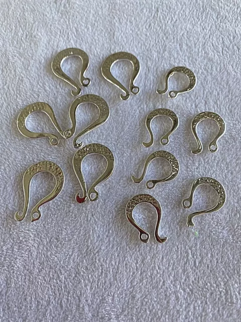 150 pairs ~ Silver Plate Hooks BRhp18